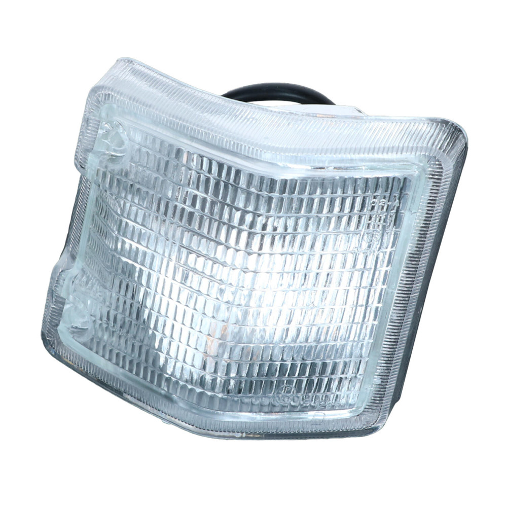 Turn signal front right clear