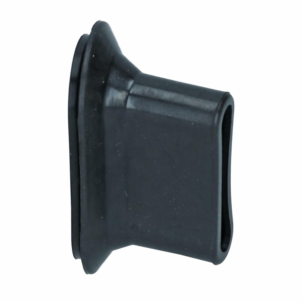 Bumper bracket seal rear